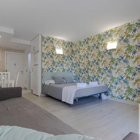 Appartement Beautiful In Minerva With Pool Open Year