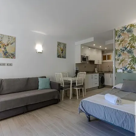 Apartamento Beautiful In Minerva With Pool Open Year
